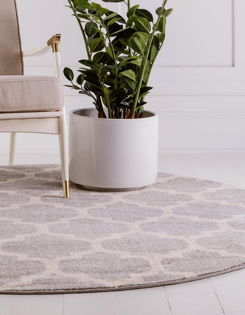 Lattice Gardens Collection Area Rug - Bloomfield (Light Gray) Round Light Gray lifestyle 26