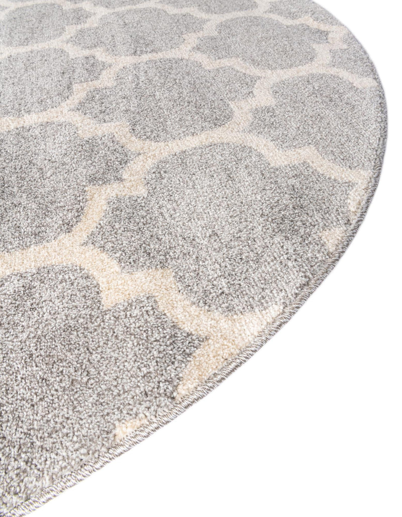 Lattice Gardens Collection Area Rug - Bloomfield (Light Gray) Round Light Gray lifestyle 37
