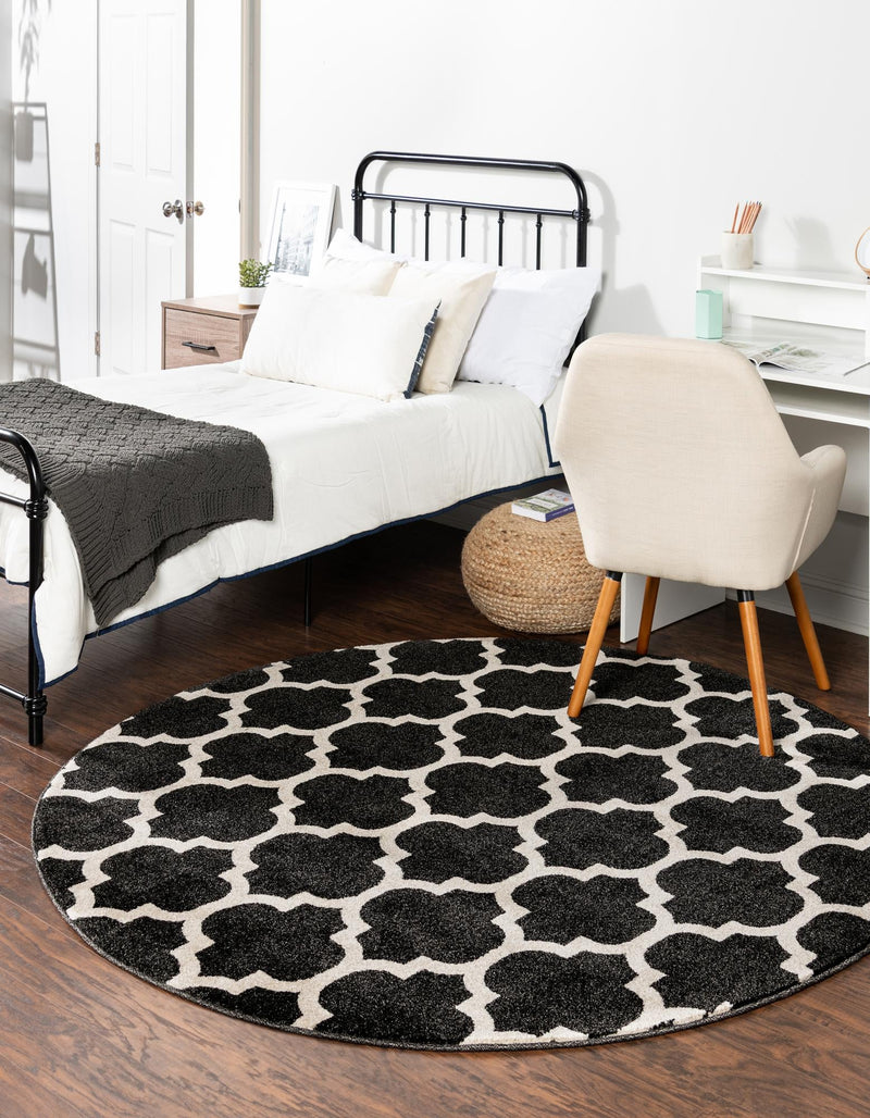 Lattice Gardens Collection Area Rug - Bloomfield (Black) Round Black lifestyle 22