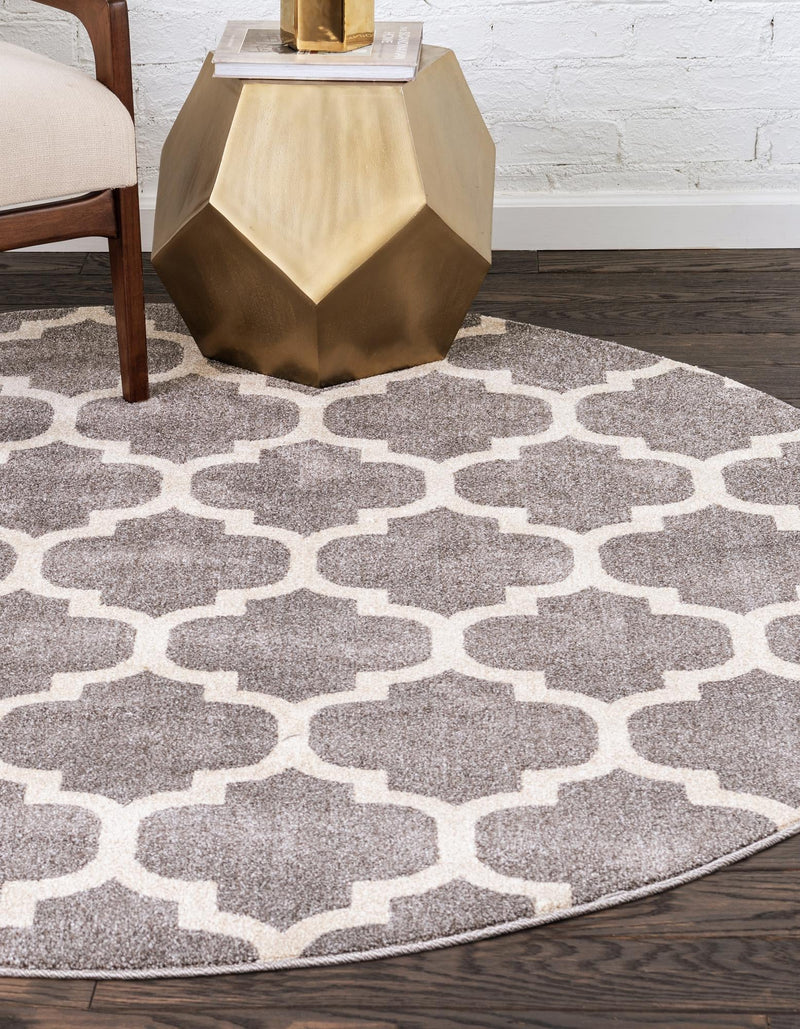 Lattice Gardens Collection Area Rug - Bloomfield (Dark Gray) Round Dark Gray lifestyle 26