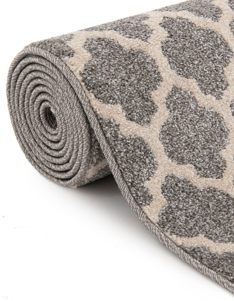 Lattice Gardens Collection Area Rug - Bloomfield (Dark Gray) Round Dark Gray lifestyle 76
