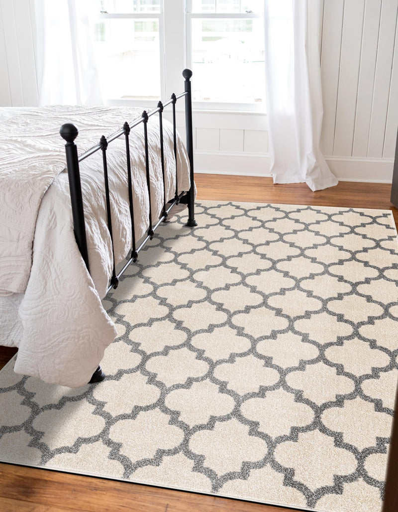 Lattice Gardens Collection Area Rug - Bloomfield (Beige and Gray) Rectangular Beige and Gray lifestyle 59