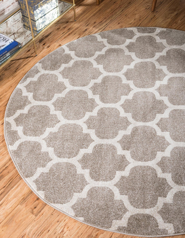 Lattice Gardens Collection Area Rug - Bloomfield (Light Brown) Round Light Brown lifestyle 24