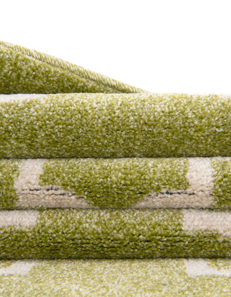 Lattice Gardens Collection Area Rug - Bloomfield (Light Green) Round Light Green lifestyle 57