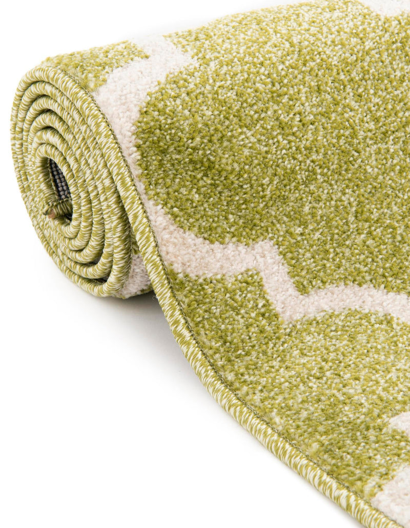 Lattice Gardens Collection Area Rug - Bloomfield (Light Green) Round Light Green lifestyle 67