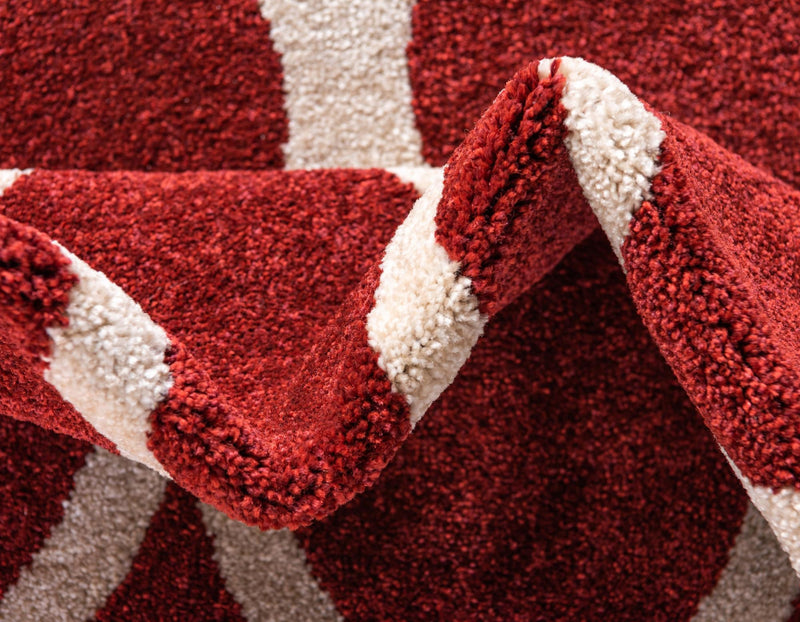 Lattice Gardens Collection Area Rug - Vinehaven Rectangle Red lifestyle 26