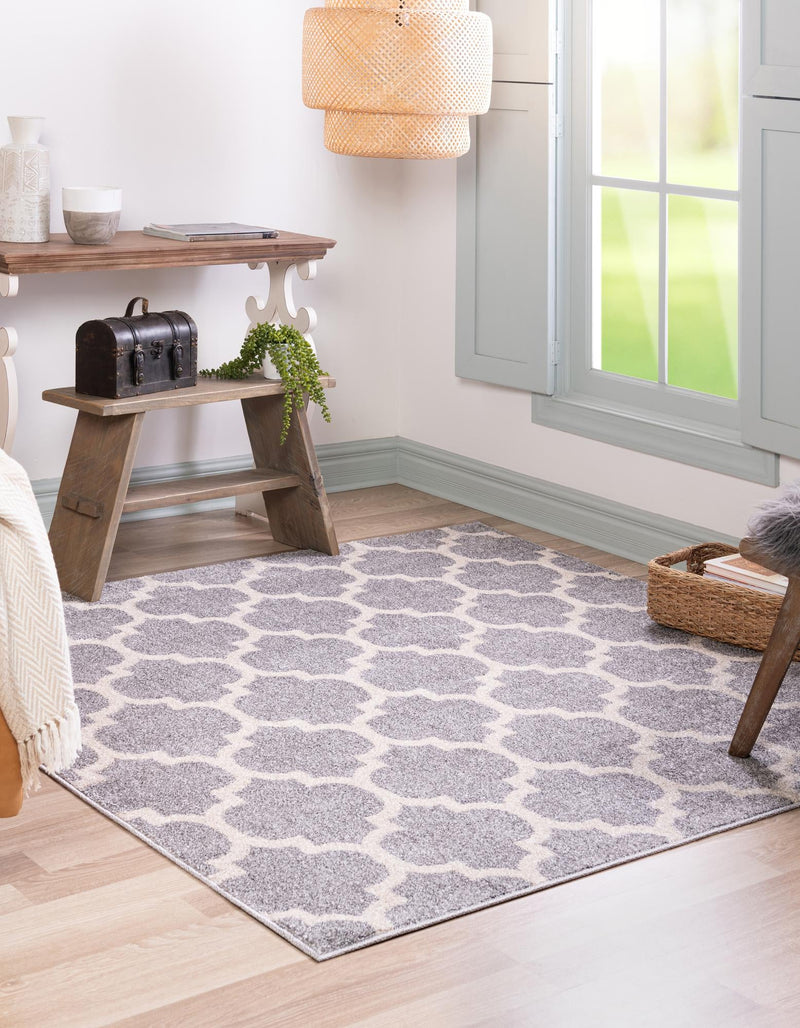 Lattice Gardens Collection Area Rug - Bloomfield (Light Gray) Square Light Gray lifestyle 24