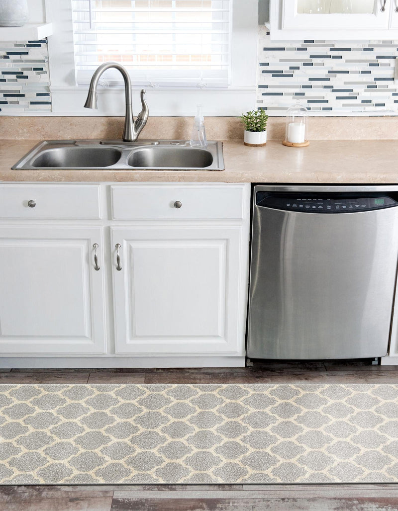 Lattice Gardens Collection Area Rug - Bloomfield (Light Gray) Runner Light Gray lifestyle 34