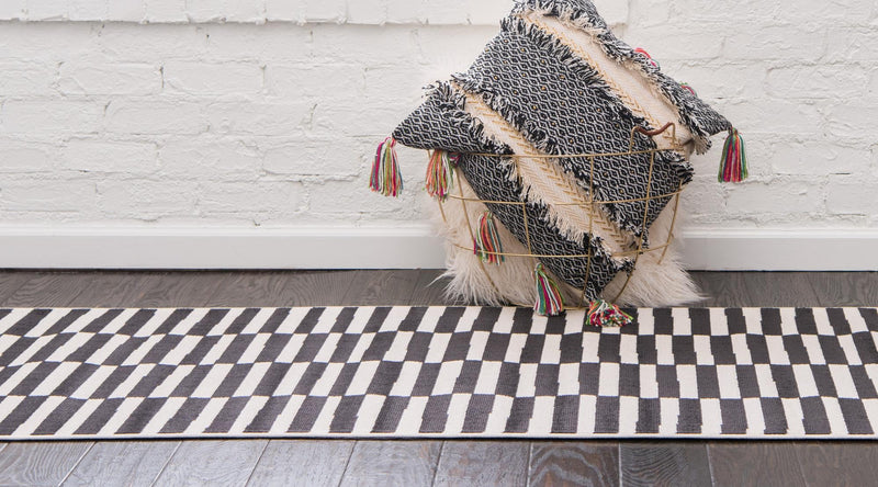 Soho Elegance Collection Area Rug - Hudson (Black) Runner Black lifestyle 33