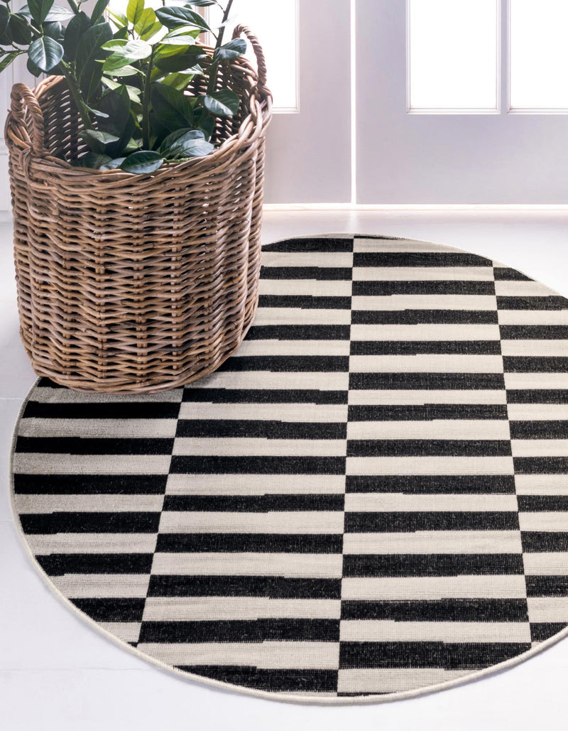 Soho Elegance Collection Area Rug - Hudson (Black) Round Black lifestyle 38