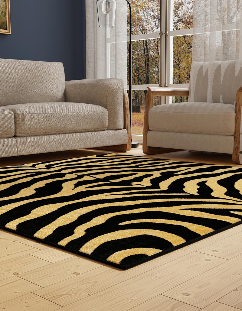 Savannah Sojourn Collection Area Rug - Kilimanjaro Square Black lifestyle 42