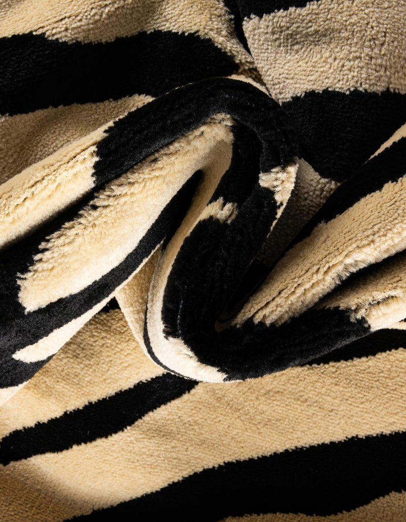 Savannah Sojourn Collection Area Rug - Kilimanjaro Rectangle Cream lifestyle 15