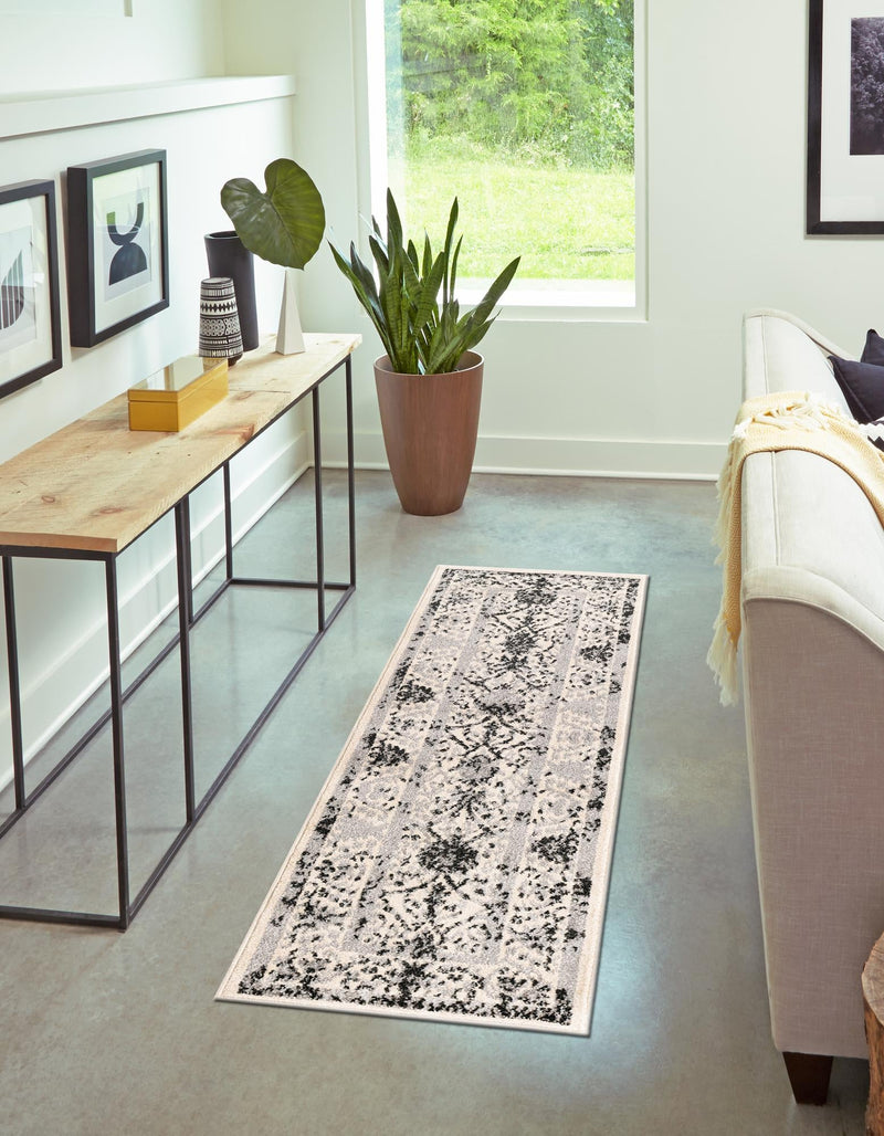 Horizon Collection Area Rug - Sierra Runner Ivory and Gray lifestyle 55
