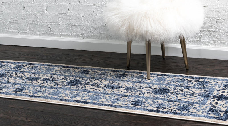 Horizon Collection Area Rug - Sierra Runner Ivory and Blue lifestyle 46