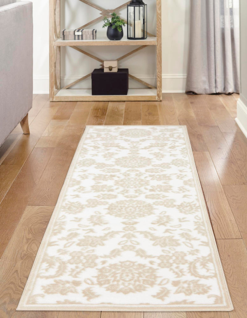 Andes Summit Collection Area Rug - Chimborazo Runner White Brown lifestyle 55