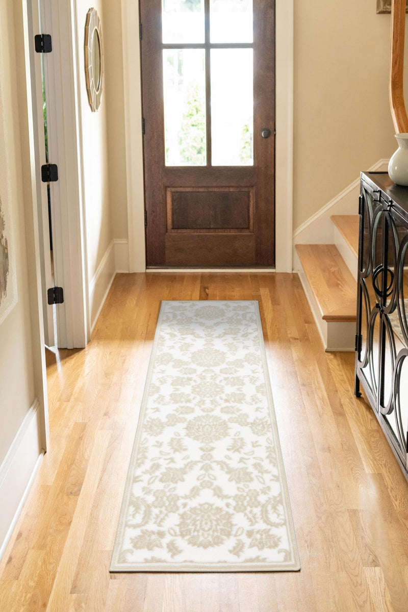Andes Summit Collection Area Rug - Chimborazo Runner White Brown lifestyle 72