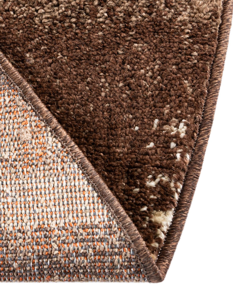 Autumn Meadow Collection Area Rug - Duskridge Round Brown lifestyle 63