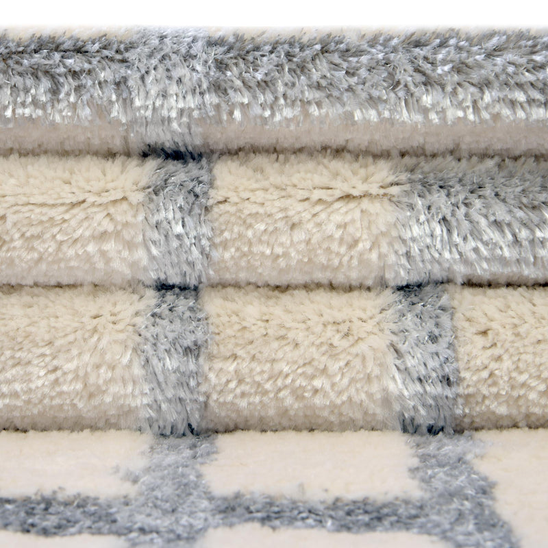 Hollywood Luxe Collection Area Rug - Beverly (White Silver) Rectangle White Silver lifestyle 14