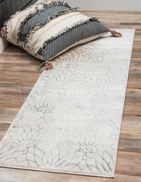 Hollywood Luxe Collection Area Rug - Rodeo Runner White Silver lifestyle 59