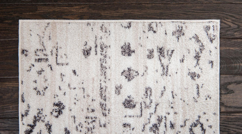 Seville Woven Collection Area Rug - Triana Runner Ivory lifestyle 142