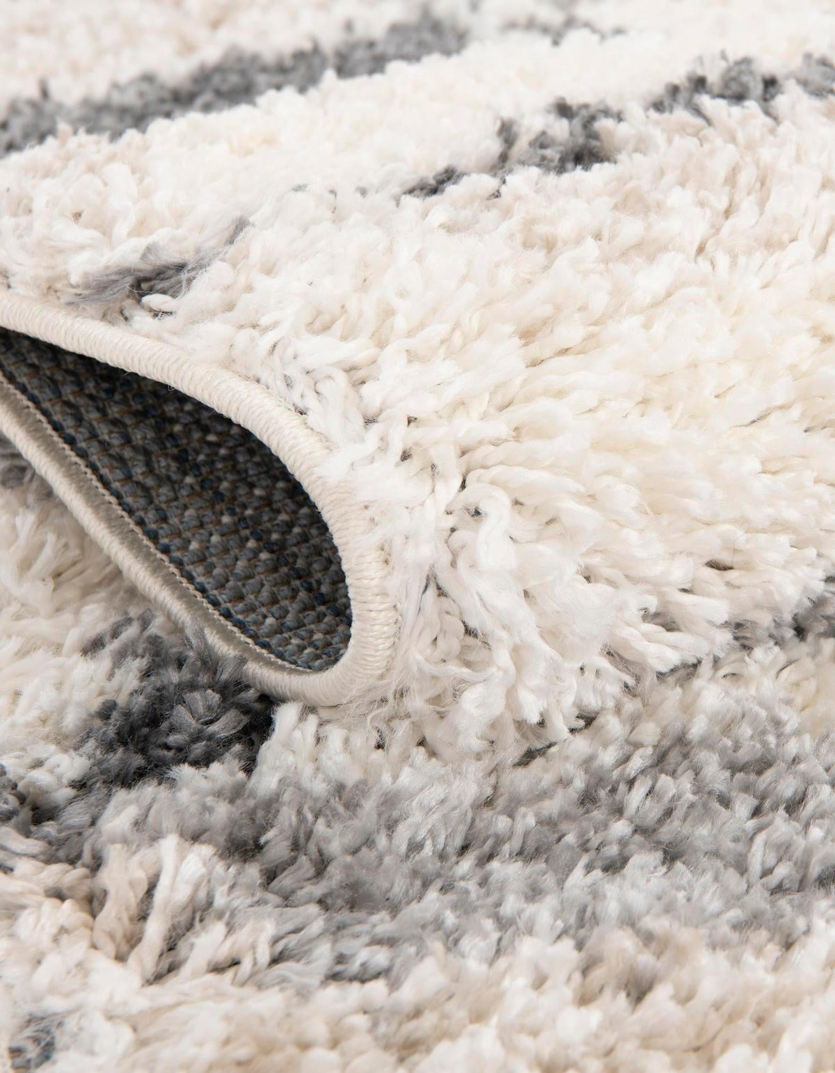 Cozy Cove Shag Collection Area Rug - Tidewater Round Gray lifestyle 71