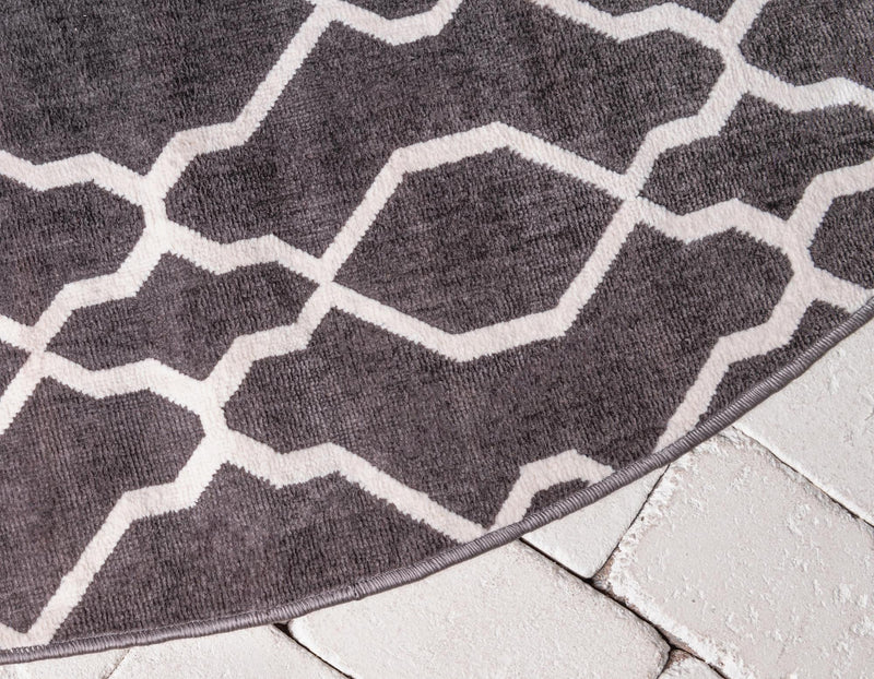 Patio Paradise Collection Area Rug - Lagoon Round Dark Gray lifestyle 67