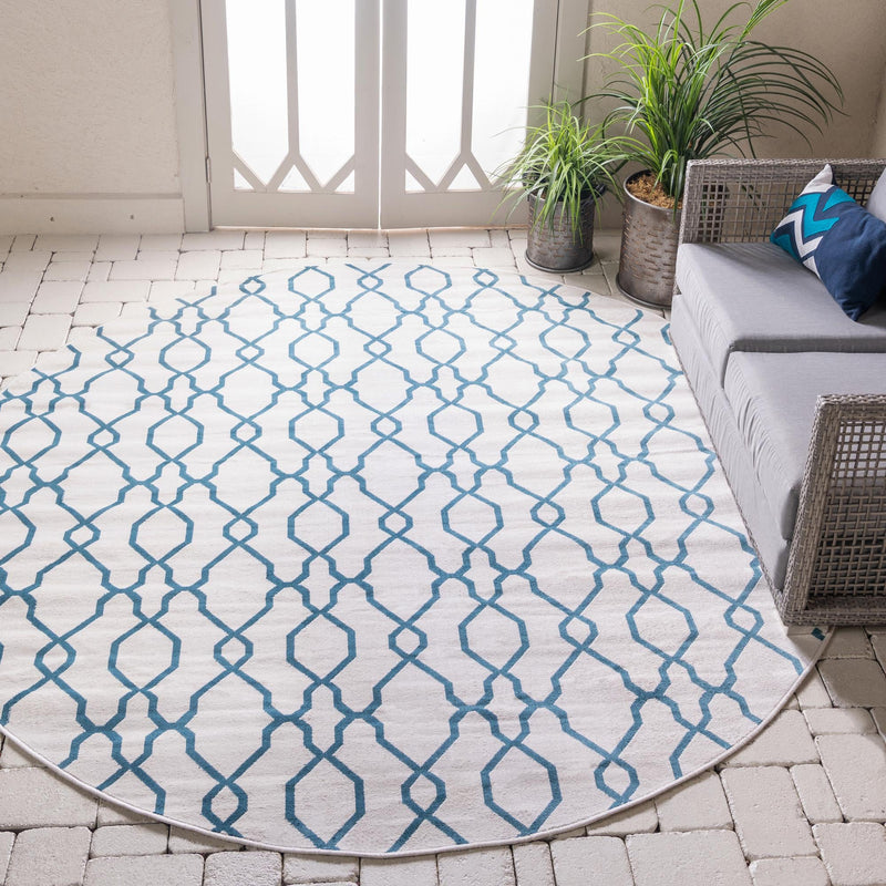 Patio Paradise Collection Area Rug - Lagoon Round Cream lifestyle 46