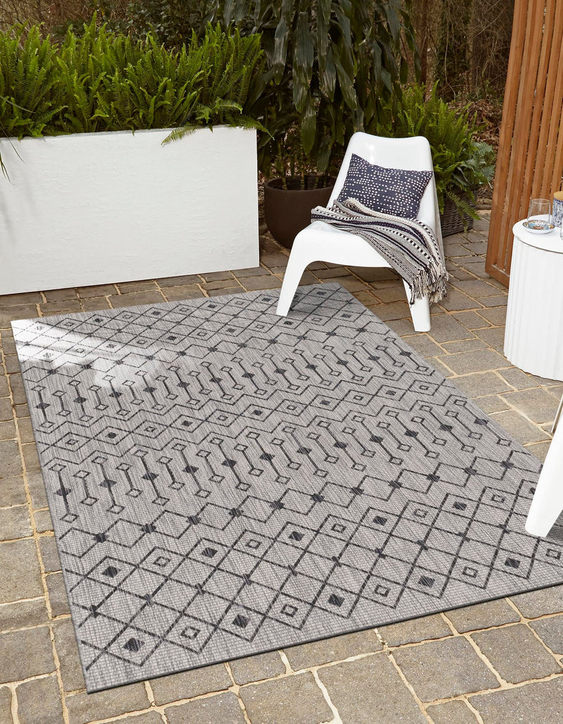 Garden Lattice Oasis Collection Area Rug - Pergola (Gray) Rectangle Gray lifestyle 26