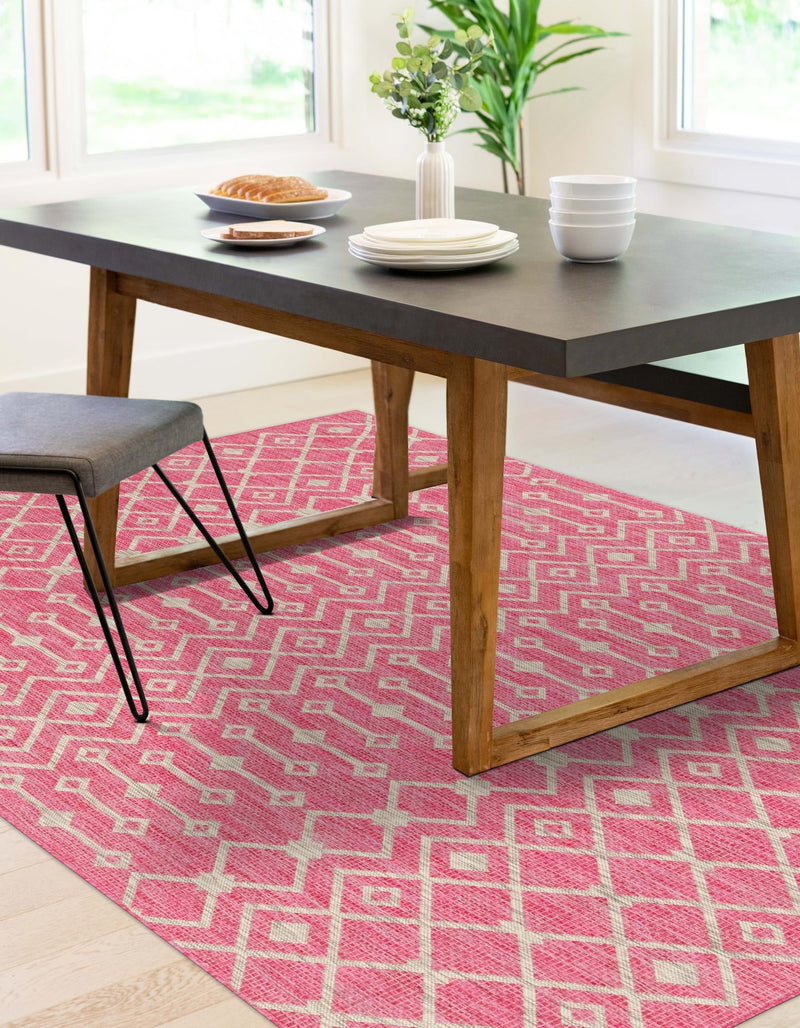 Garden Lattice Oasis Collection Area Rug - Pergola (Fuschia) Rectangle Fuschia lifestyle 3