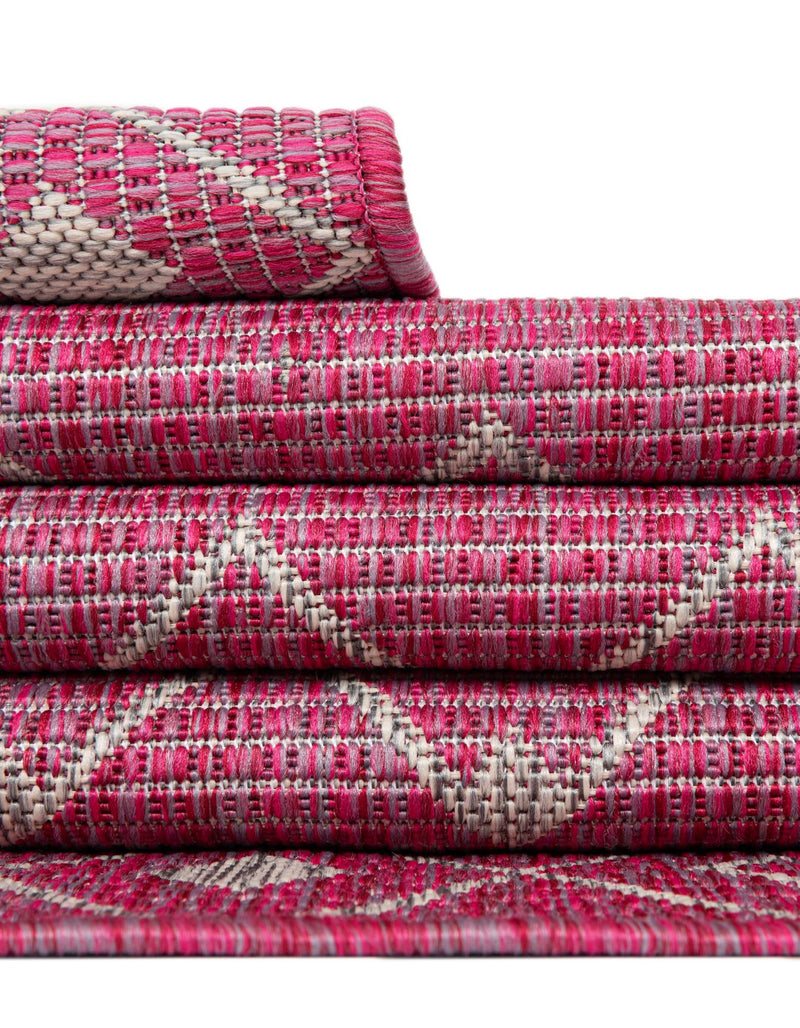 Garden Lattice Oasis Collection Area Rug - Pergola (Fuschia) Round Fuschia lifestyle 19