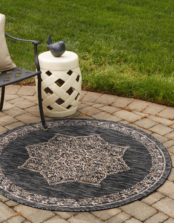 Patio Heritage Collection Area Rug - Charleston (Charcoal Gray) Round Charcoal Gray lifestyle 16