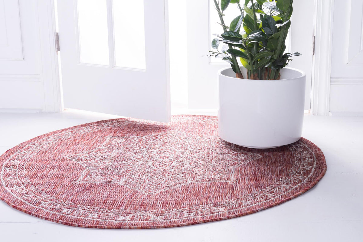 Patio Heritage Collection Area Rug - Charleston (Rust Red) Round Rust Red lifestyle 20