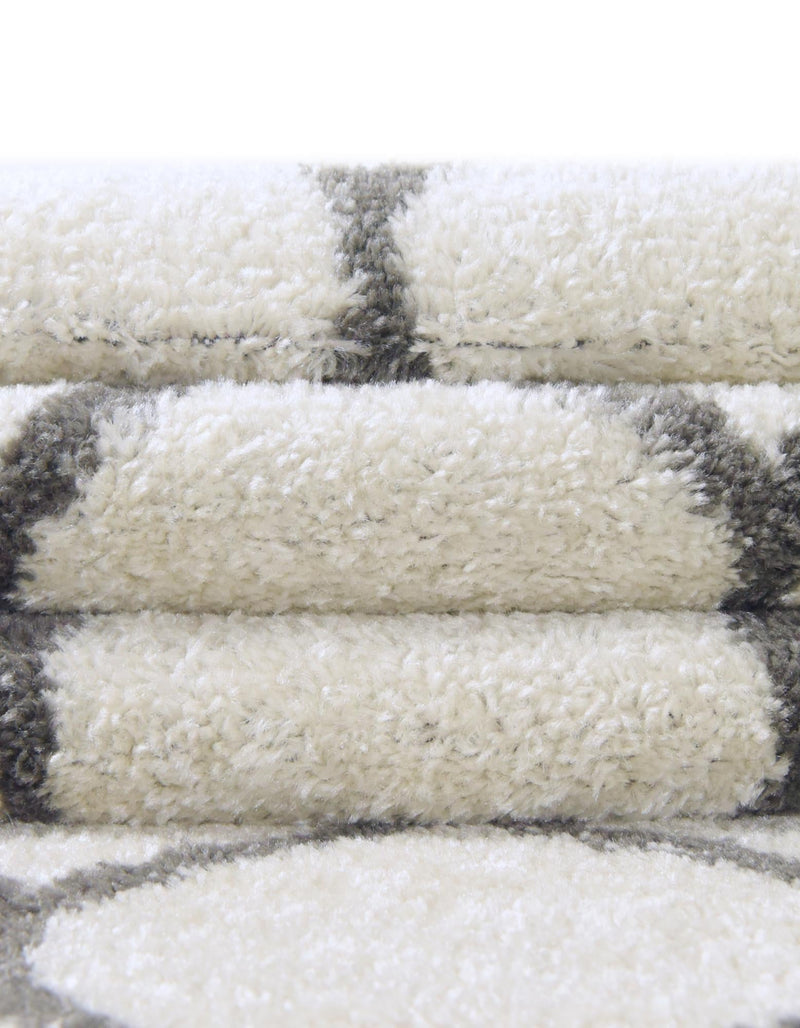 Lattice Garden Collection Area Rug - Pergolatown (Ivory) Round Ivory lifestyle 74
