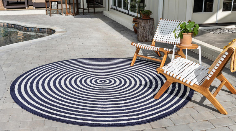 Catalina Cove Outdoor Collection Area Rug - Avalon Round Navy Blue lifestyle 66