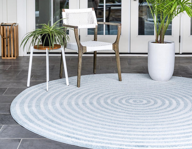 Catalina Cove Outdoor Collection Area Rug - Avalon Round Light Blue lifestyle 64