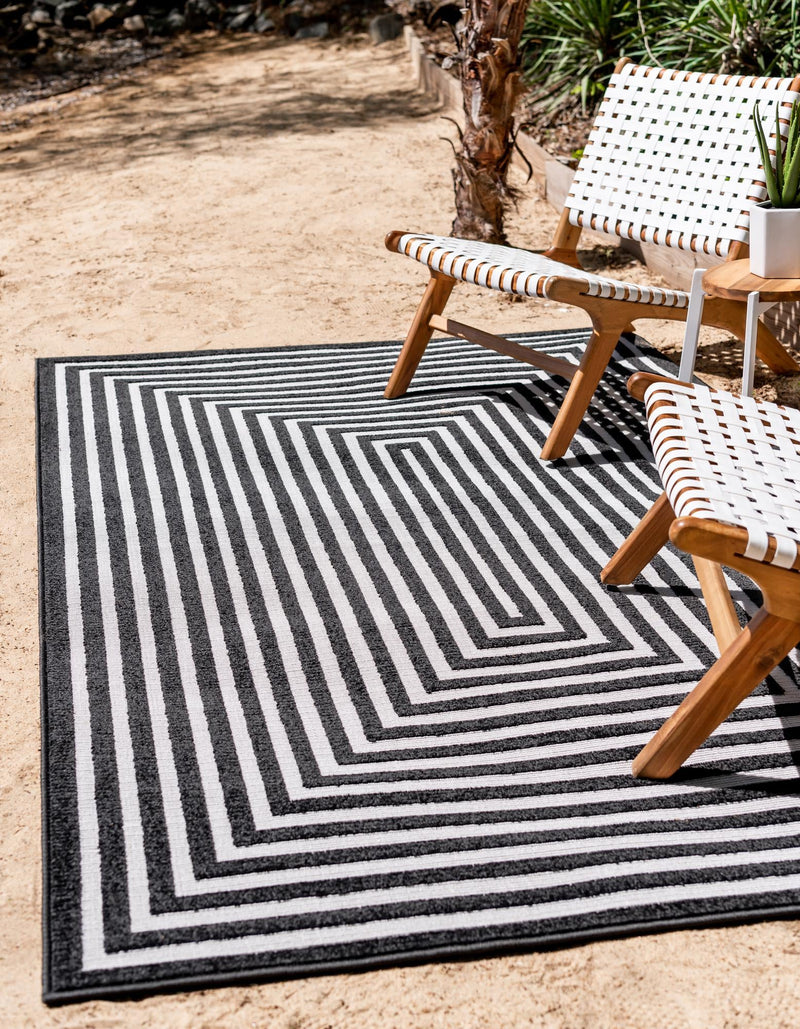 Catalina Cove Outdoor Collection Area Rug - Avalon Rectangle Black lifestyle 9