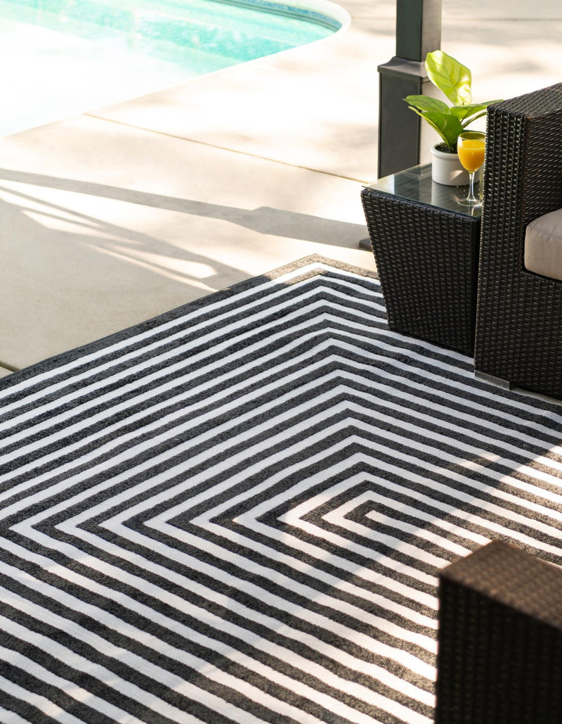 Catalina Cove Outdoor Collection Area Rug - Avalon Rectangle Black lifestyle 17