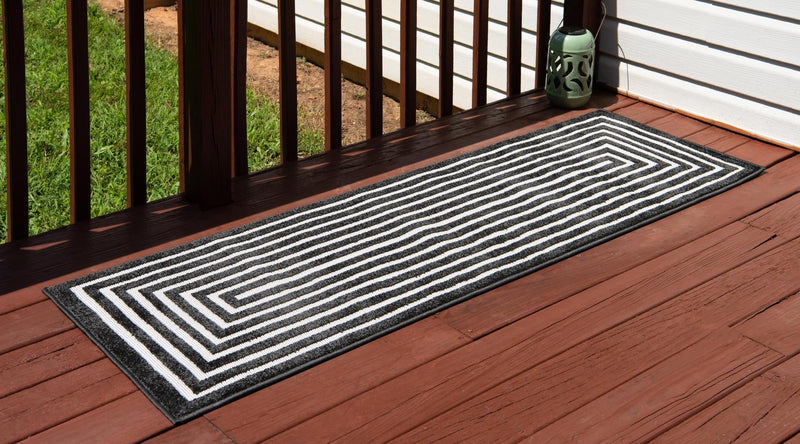 Catalina Cove Outdoor Collection Area Rug - Avalon Runner Black lifestyle 96