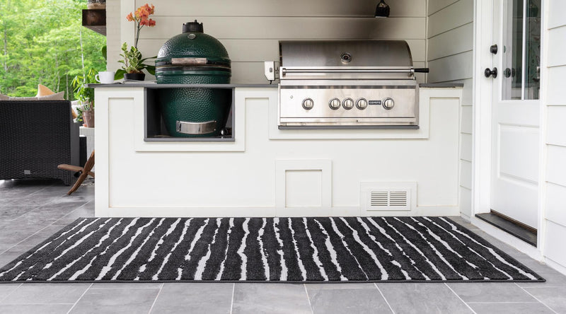 Catalina Cove Outdoor Collection Area Rug - Balboa Rectangle Black lifestyle 18