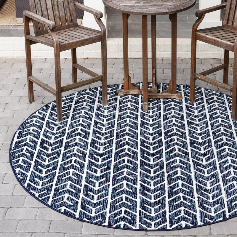 Catalina Cove Outdoor Collection Area Rug - Newport Round Navy Blue lifestyle 24