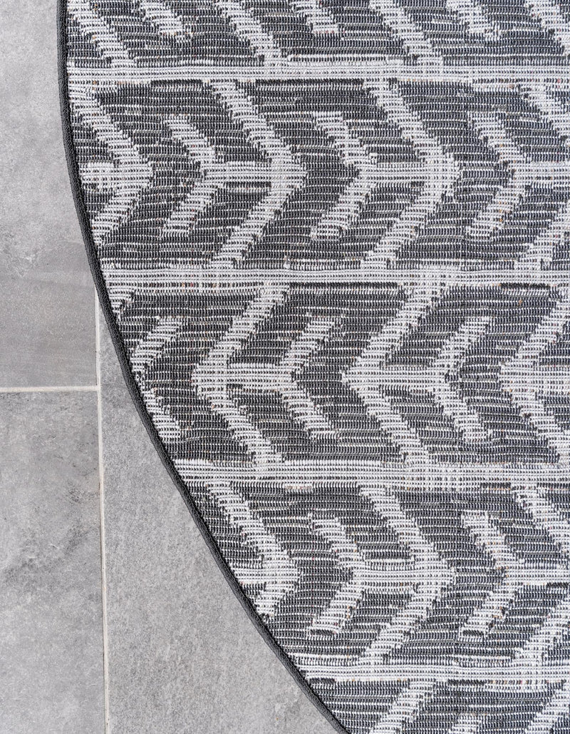 Catalina Cove Outdoor Collection Area Rug - Newport Round Black lifestyle 76