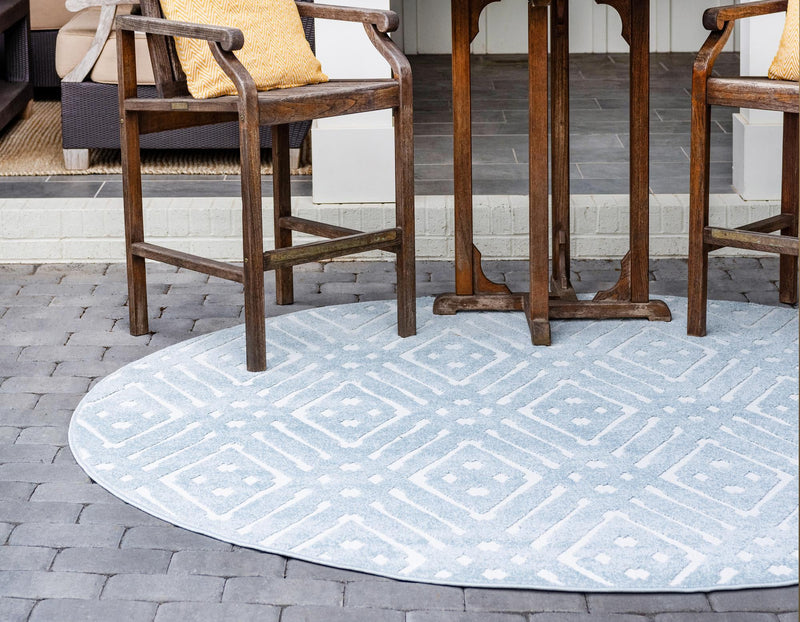 Catalina Cove Outdoor Collection Area Rug - Laguna Round Light Blue lifestyle 59