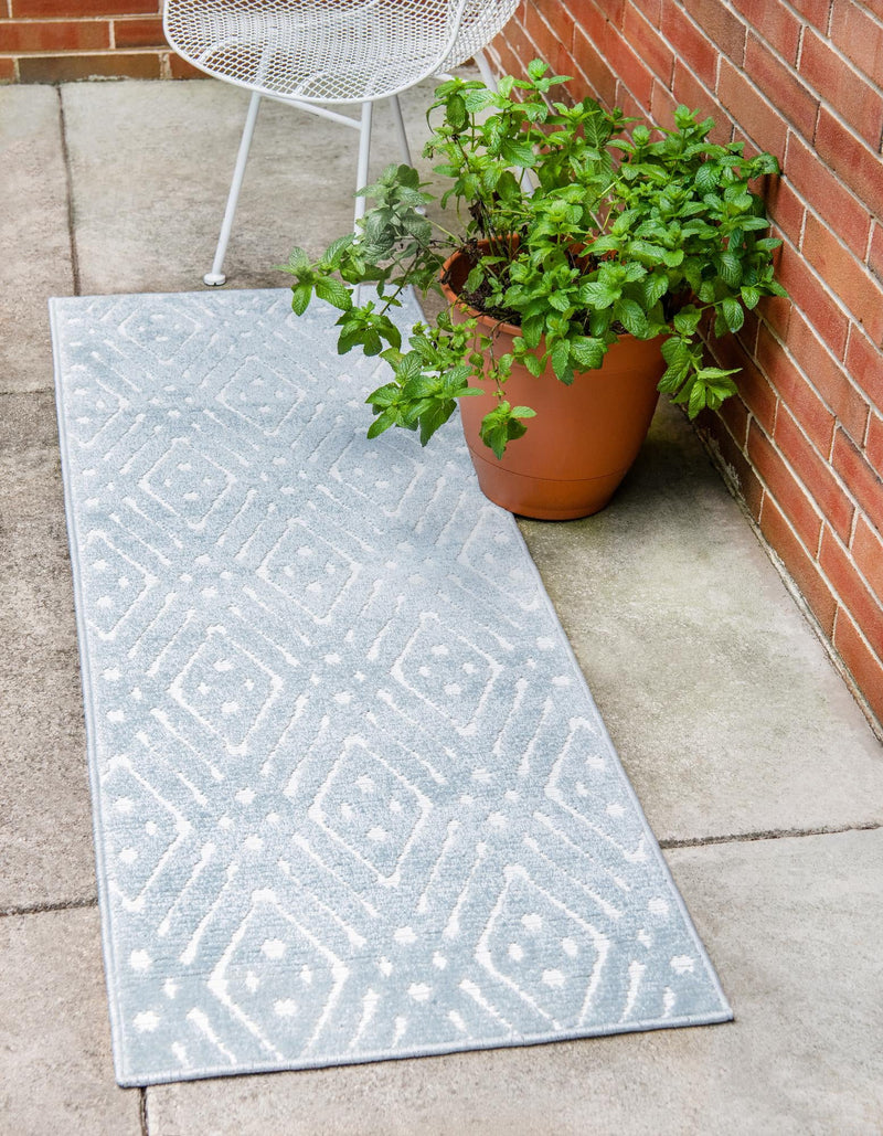 Catalina Cove Outdoor Collection Area Rug - Laguna Runner Light Blue lifestyle 47
