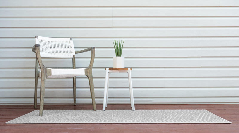 Catalina Cove Outdoor Collection Area Rug - Malibu Runner Gray lifestyle 56