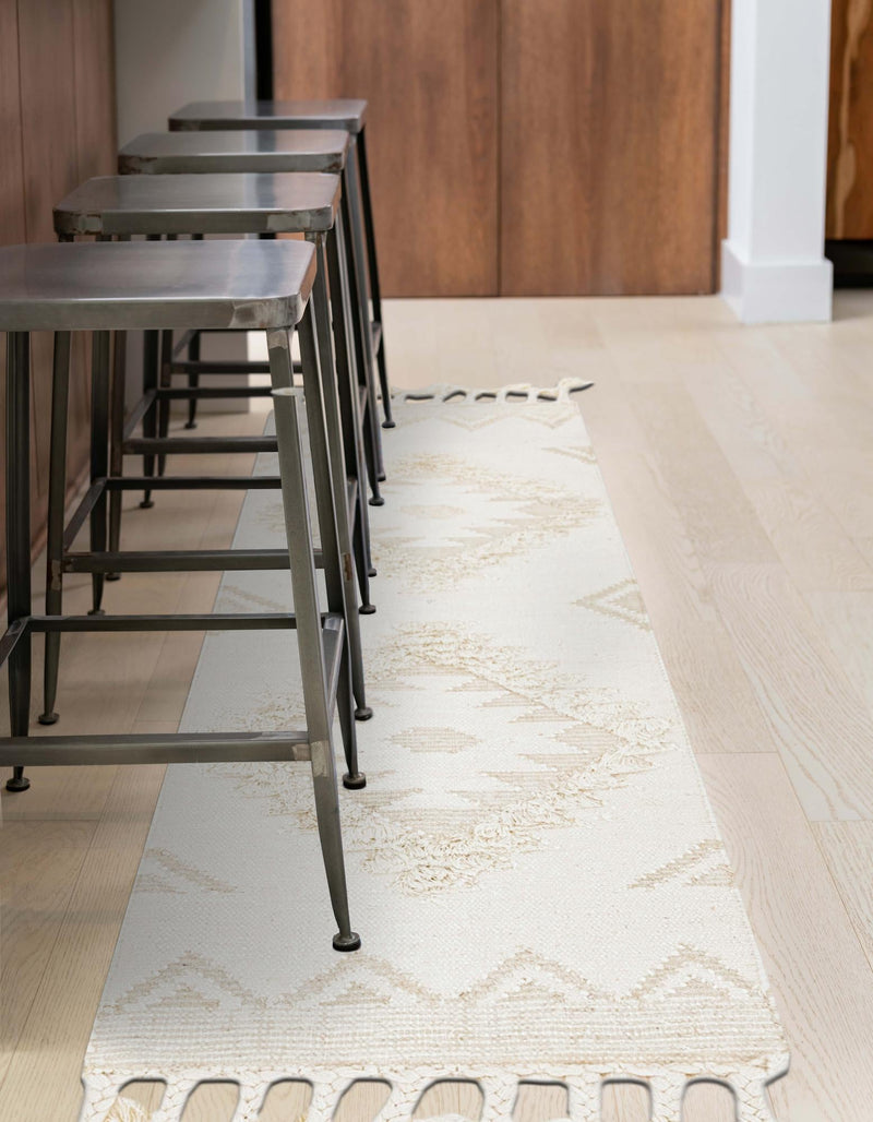 Sedona Sands Collection Area Rug - Canyon Runner Ivory lifestyle 92