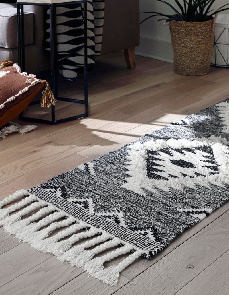 Sedona Sands Collection Area Rug - Canyon Runner Charcoal lifestyle 129