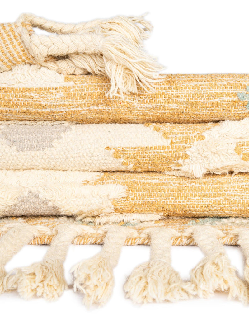 Sedona Sands Collection Area Rug - Canyon Rectangle Gold lifestyle 117