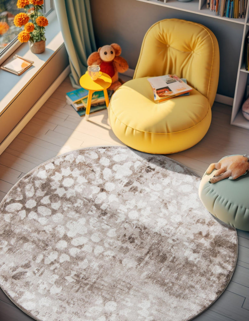 Riviera Elegance Collection Area Rug - Vence Round Brown lifestyle 95