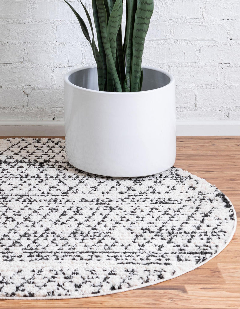 Tangier Treasures Collection Area Rug - Marrakech Round Ivory lifestyle 61