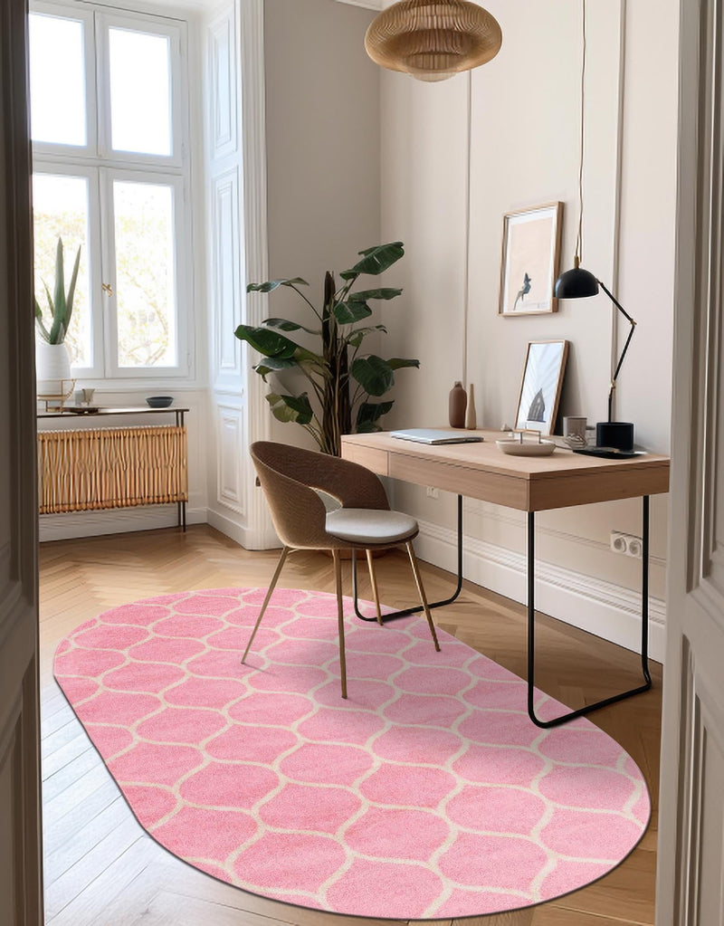 Lattice Garden Collection Area Rug - Pergolatown (Light Pink) Oval Light Pink lifestyle 13